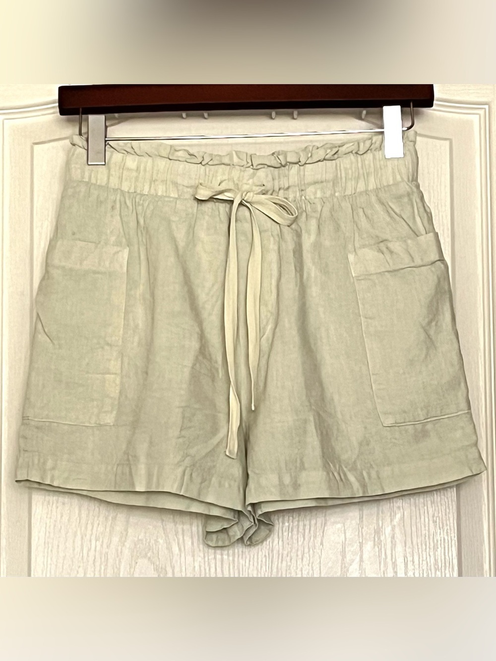 Cloth & Stone 100% Linen Paperbag Waist Shorts Sage Green Utility Pockets XS